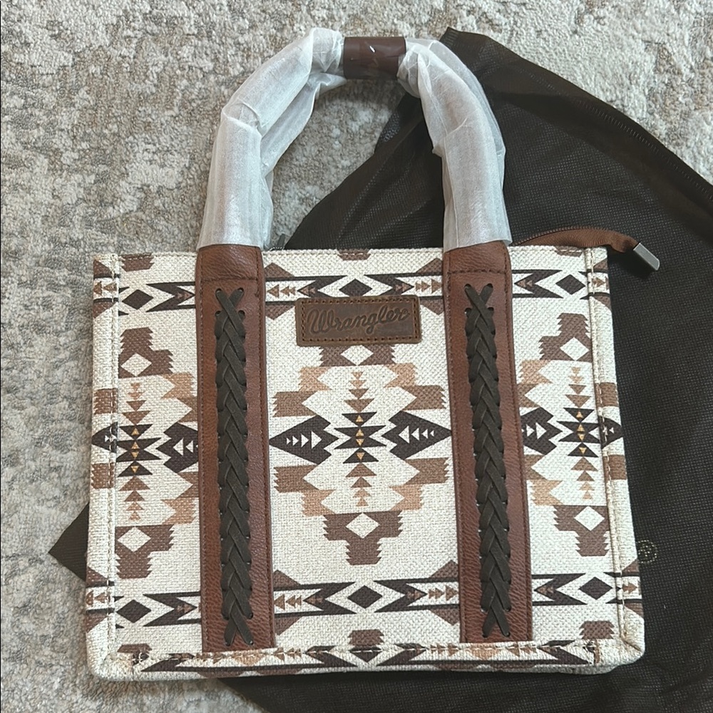 Wrangler Southwestern Geometric Brown and Cream Tote